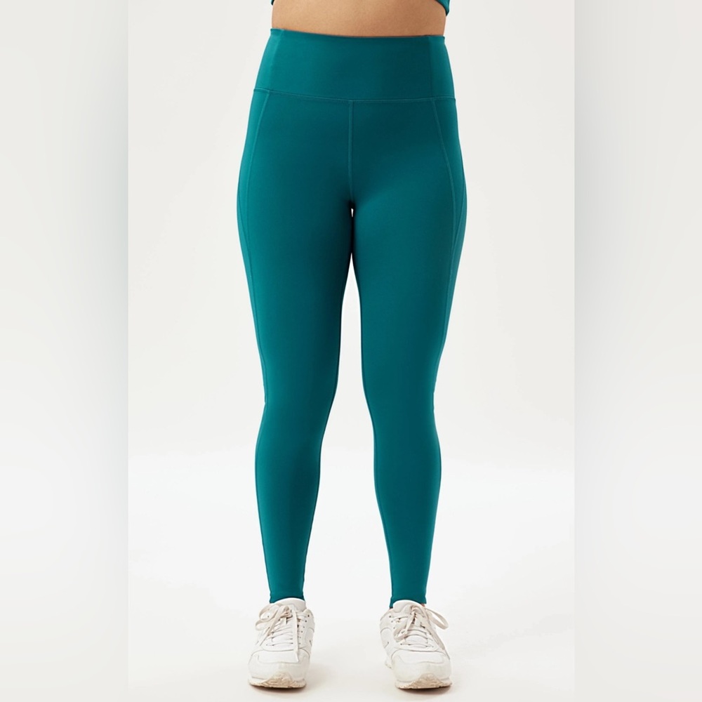 Girlfriend Collective 7/8 Compressive Legging Atlas